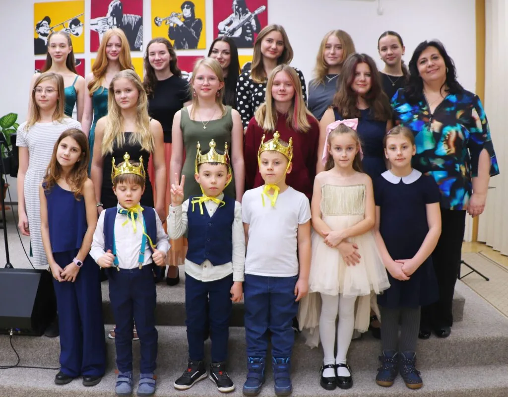 Foto – Vánoční koncert žáků Miroslavy Šikulové 17. 12.2025