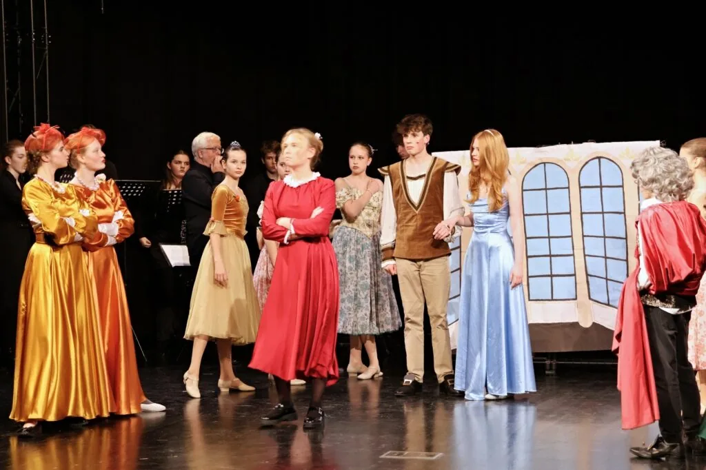 Foto – Muzikál Popelka