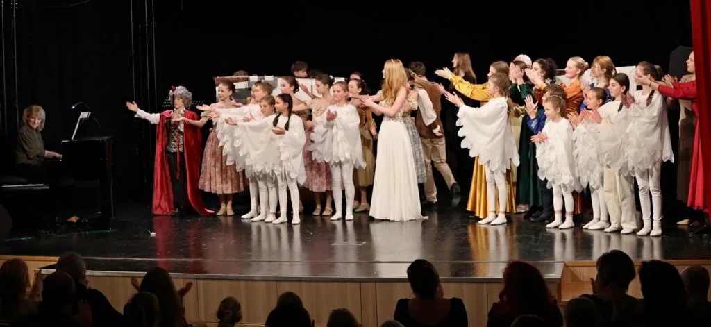 Foto – Muzikál Popelka