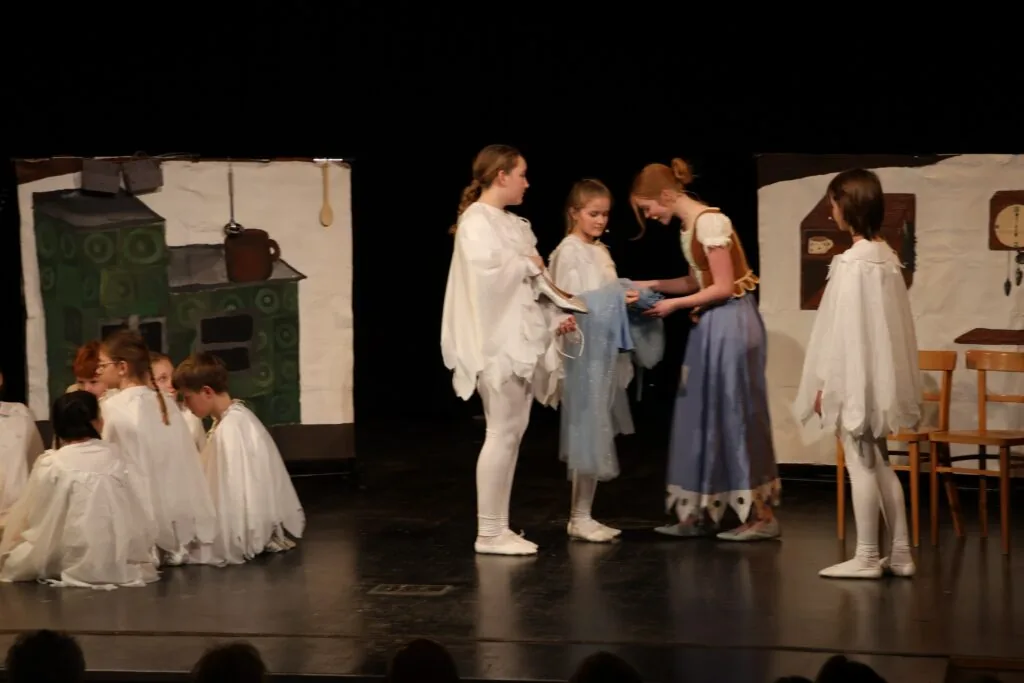 Foto – Popelka 2. premiéra 25. 1. 2026