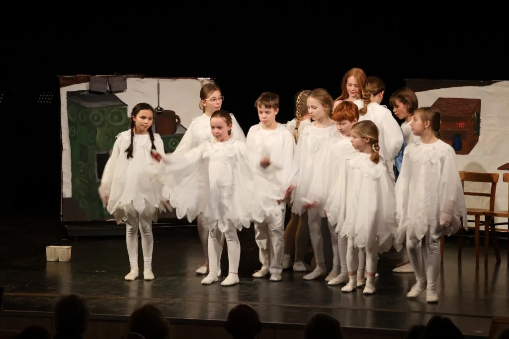 Foto – Popelka 2. premiéra 25. 1. 2026