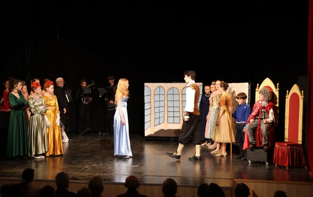 Foto – Popelka 2. premiéra 25. 1. 2026