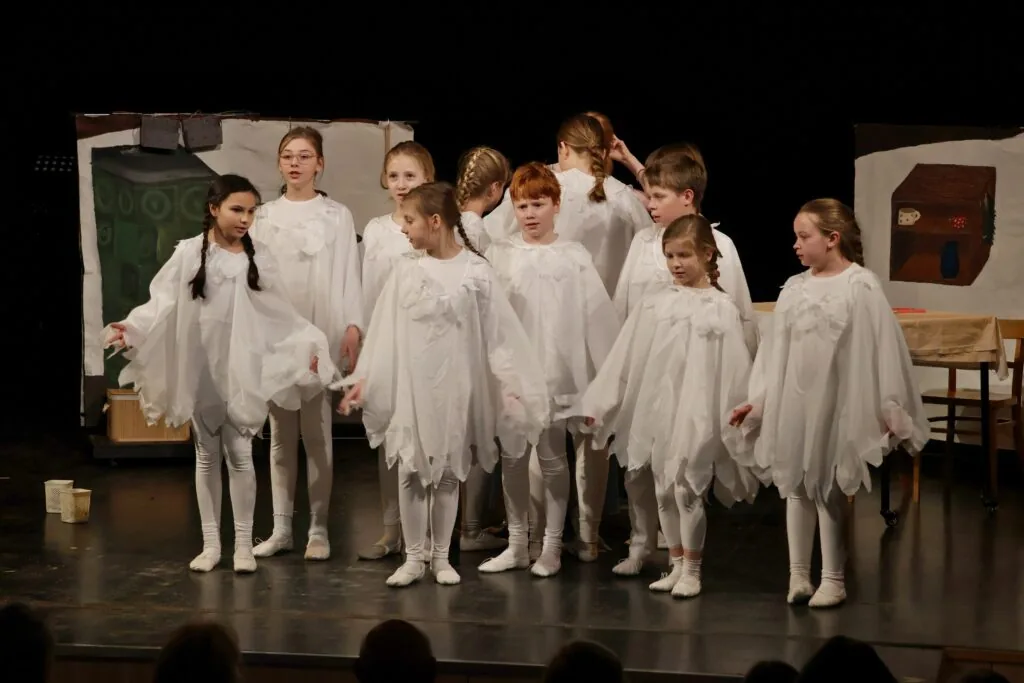 Foto – Popelka 2. premiéra 25. 1. 2026