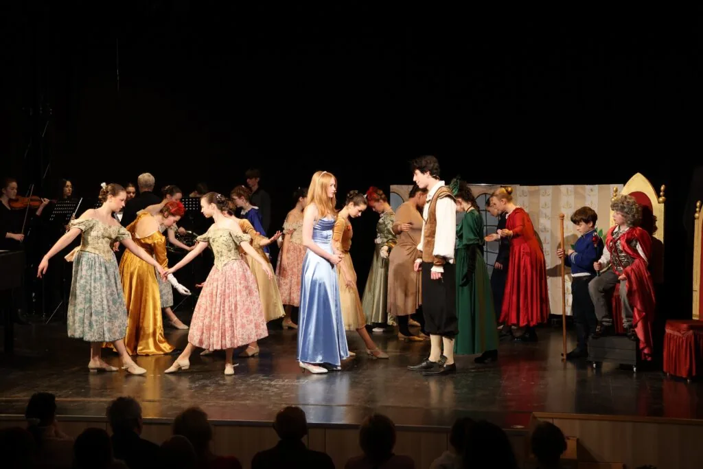 Foto – Popelka 2. premiéra 25. 1. 2026