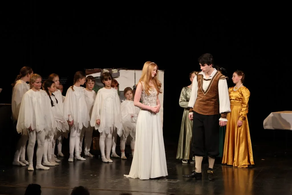 Foto – Popelka 2. premiéra 25. 1. 2026