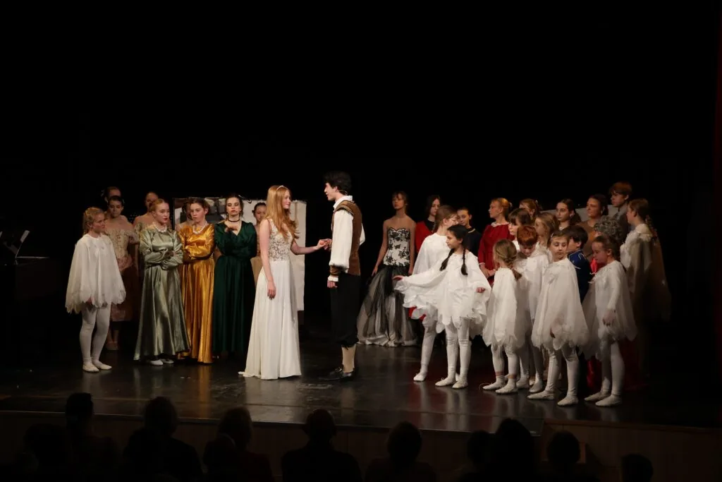 Foto – Popelka 2. premiéra 25. 1. 2026