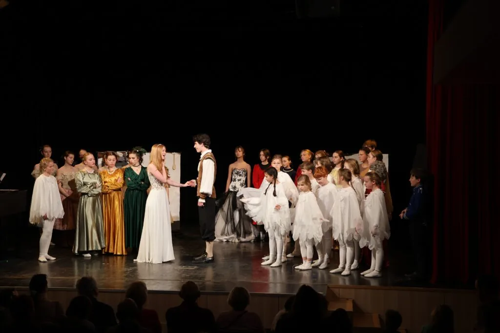 Foto – Popelka 2. premiéra 25. 1. 2026