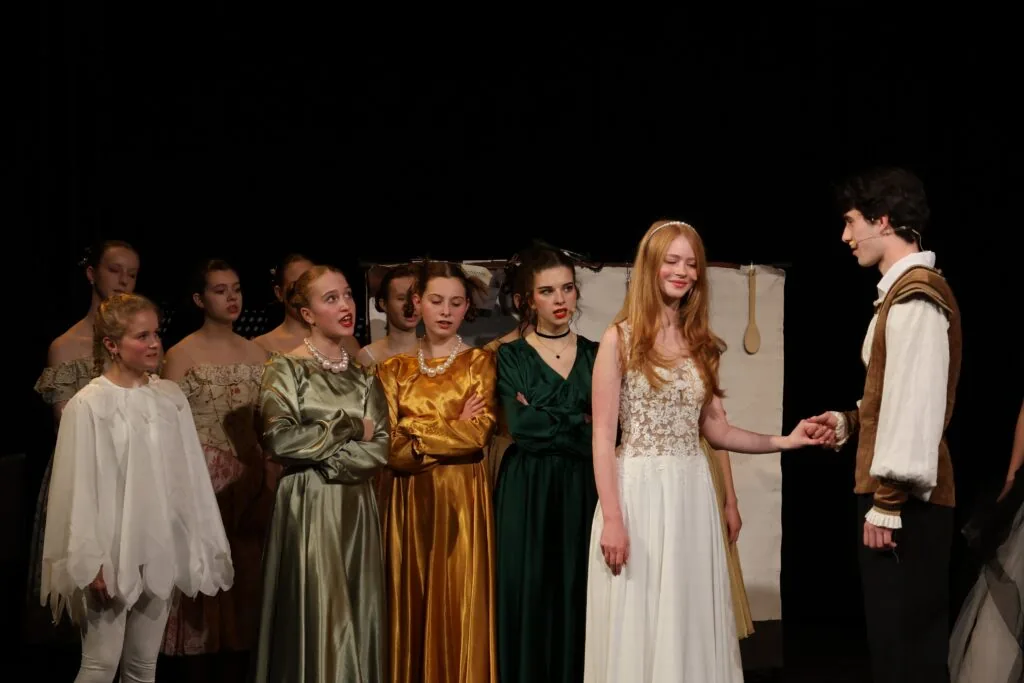 Foto – Popelka 2. premiéra 25. 1. 2026