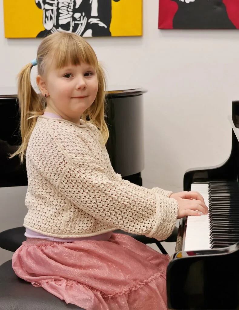 Foto – Koncert žáků třídy Aleny Kolaříkové 17.3.2026