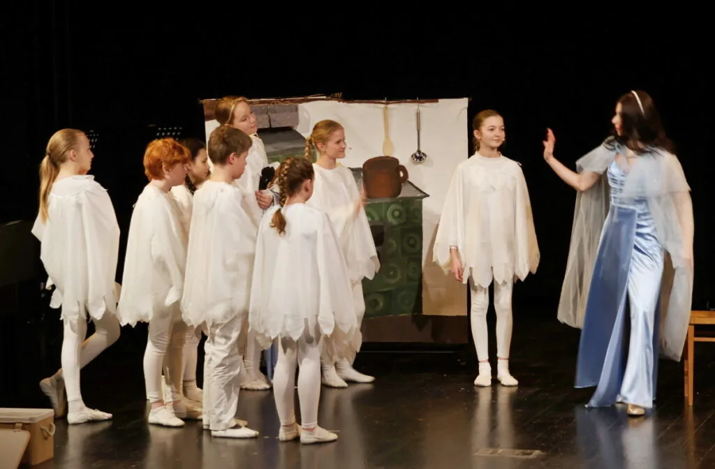 Foto – Popelka 29. 3, 2026