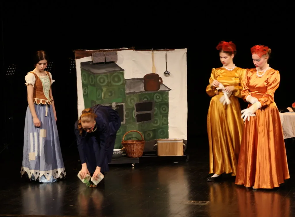 Foto – Popelka 29. 3, 2026