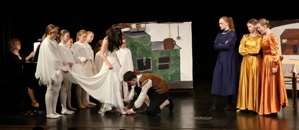 Foto – Popelka 29. 3, 2026