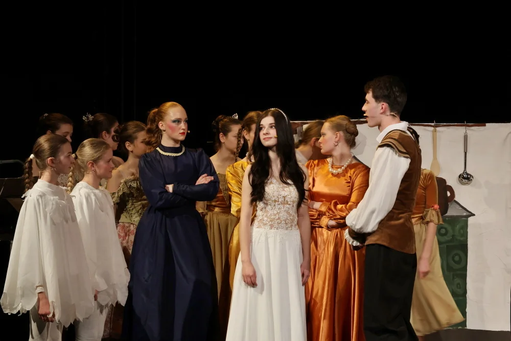 Foto – Popelka 29. 3, 2026