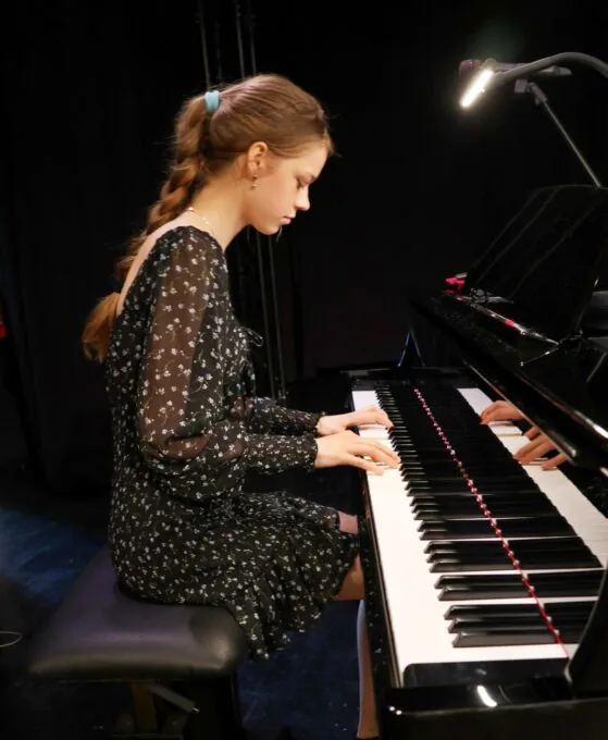 Foto – Veřejný koncert 23. 6. 2026 KD Říp